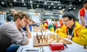 Việt Nam cầm hòa Na Uy dù Quang Liêm thua Carlsen