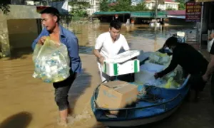 Bên trong bệnh viện bị cô lập ở Lạng Sơn